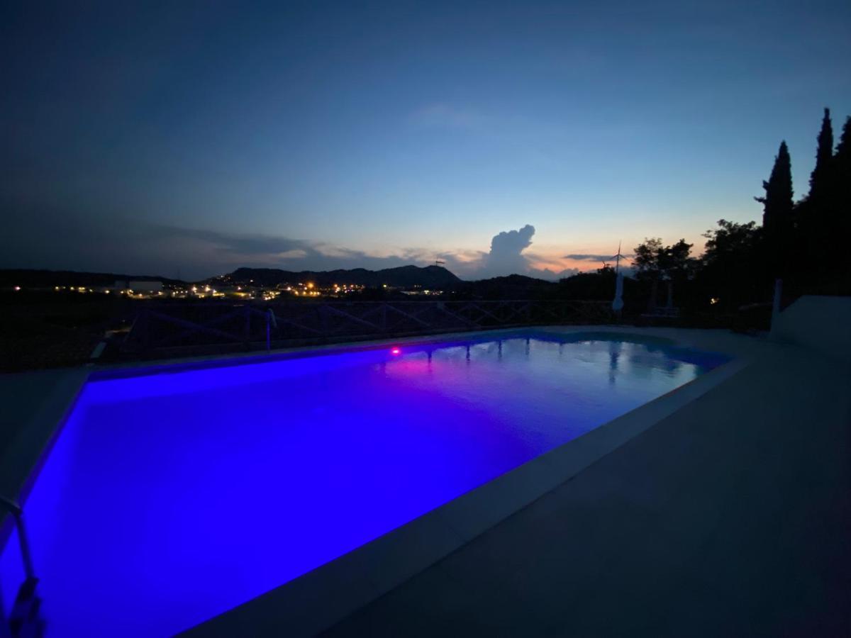 Villa Poggio Ulivo Pool-Apartments Rivoli Veronese المظهر الخارجي الصورة