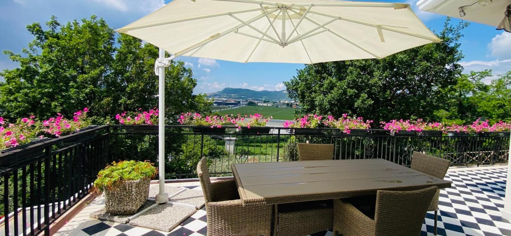 Villa Poggio Ulivo Pool-Apartments Rivoli Veronese المظهر الخارجي الصورة
