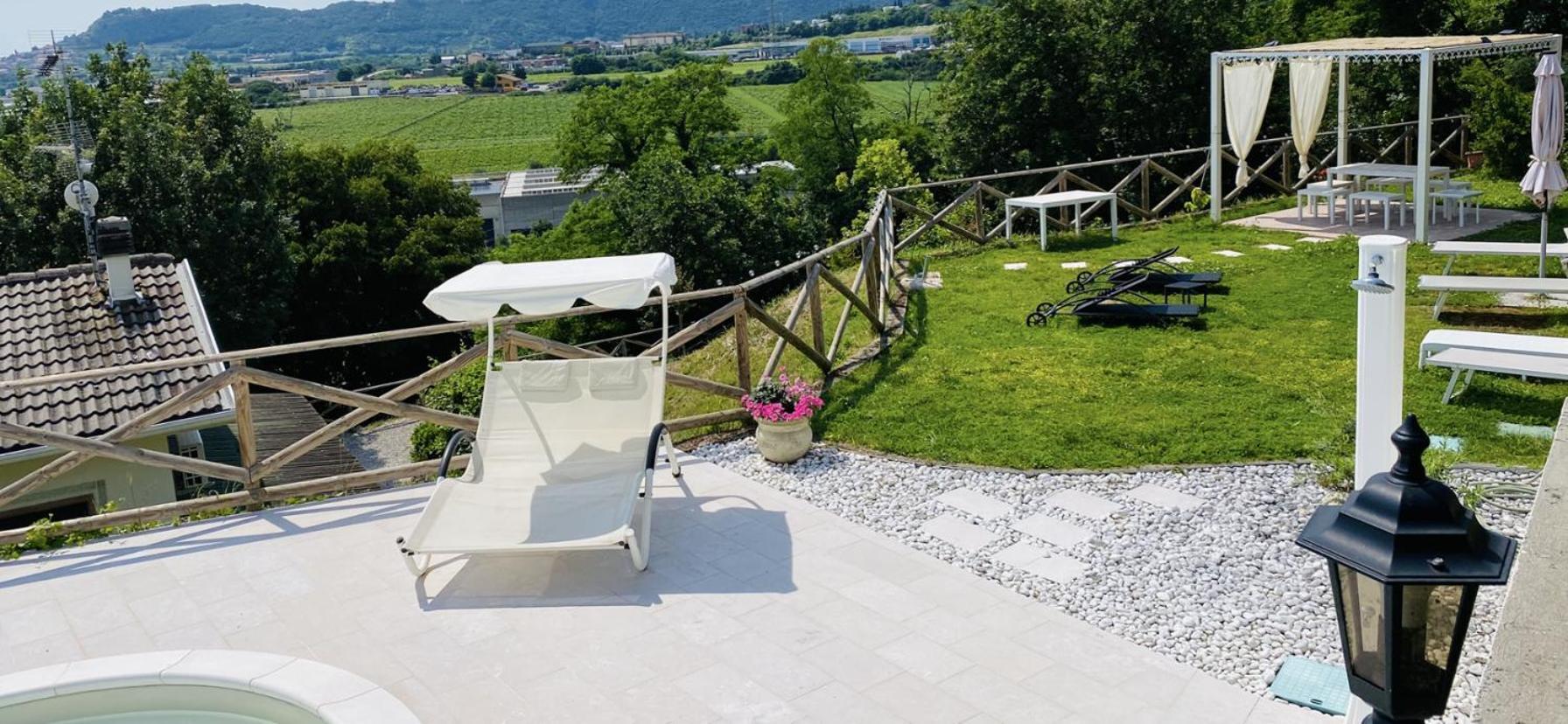Villa Poggio Ulivo Pool-Apartments Rivoli Veronese المظهر الخارجي الصورة